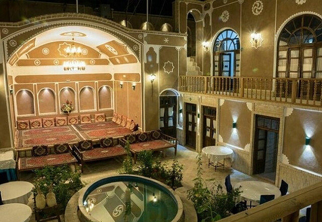 هتل سنتی فیروزه