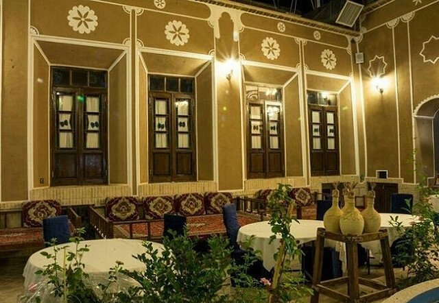 هتل سنتی فیروزه