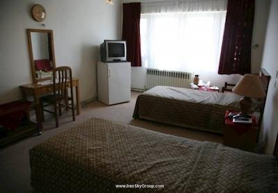 هتل جهانگردی شهرکرد