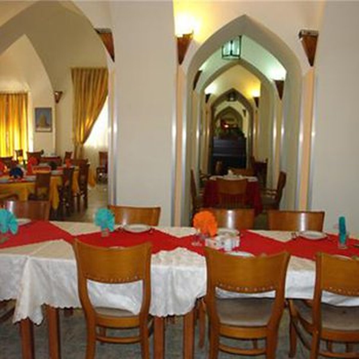 هتل جهانگردی دامغان