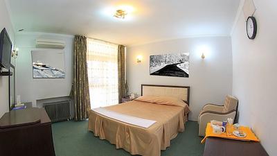 هتل جهانگردی خوی