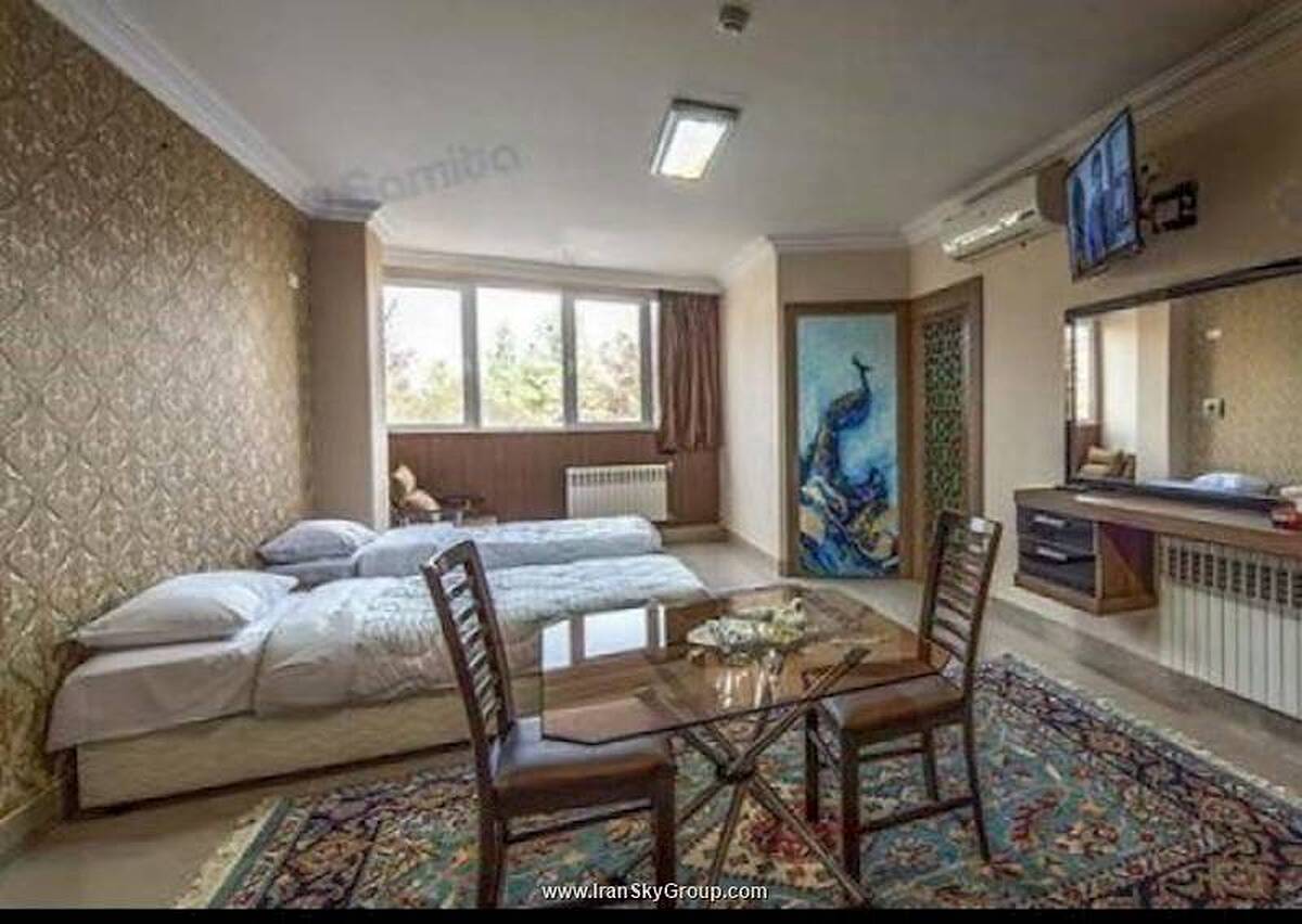 هتل زنده رود