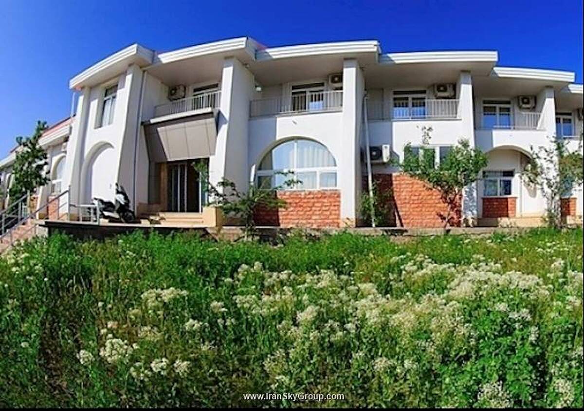 هتل جهانگردی مرند