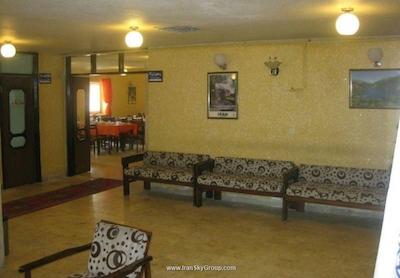 هتل جهانگردی الیگودرز