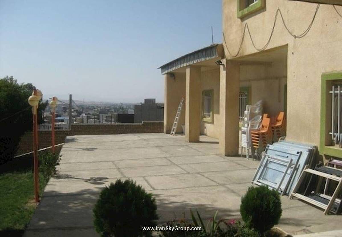 هتل جهانگردی الیگودرز