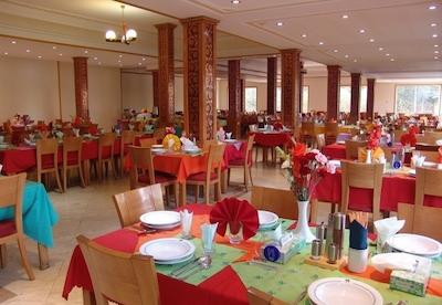 هتل جهانگردی سمنان