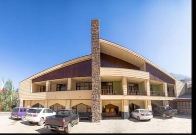 هتل جهانگردی شمشک