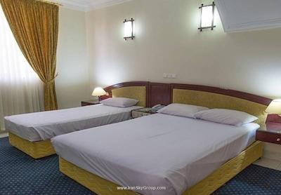 هتل جهانگردی بسطام