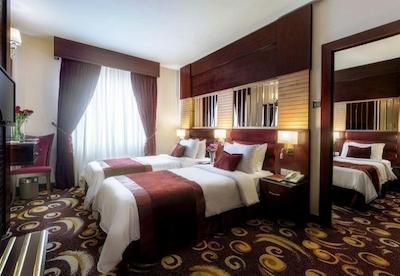 هتل الماس مشهد