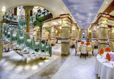 هتل الماس مشهد