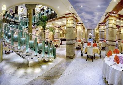 هتل الماس مشهد