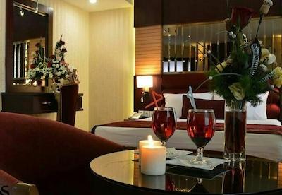 هتل الماس مشهد