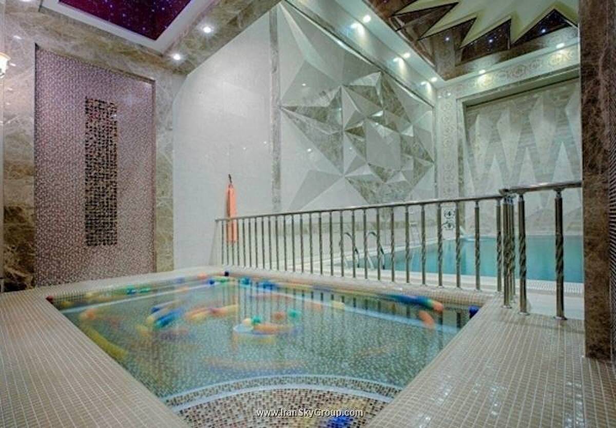 هتل الماس 2 مشهد