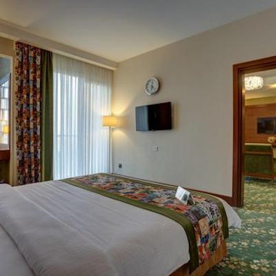 هتل هما 1 مشهد