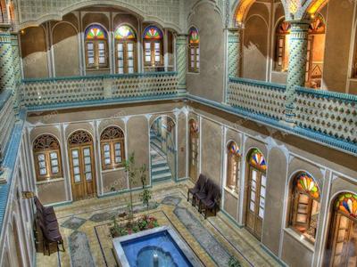 هتل فاضلی یزد