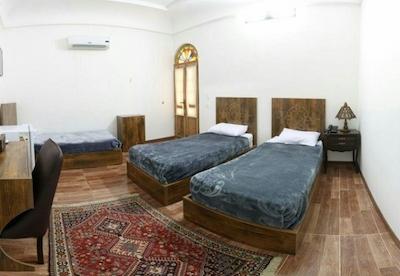 هتل فاضلی یزد