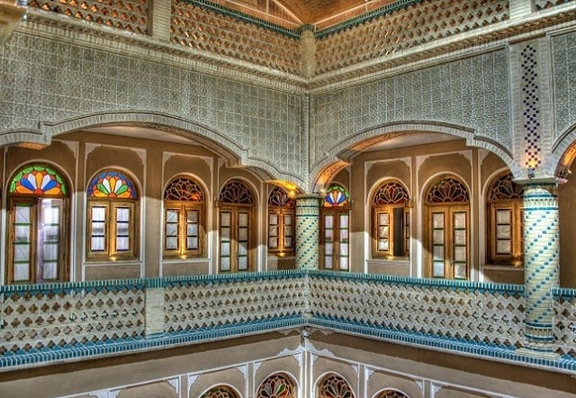 هتل فاضلی یزد