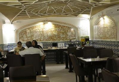 هتل فاضلی یزد