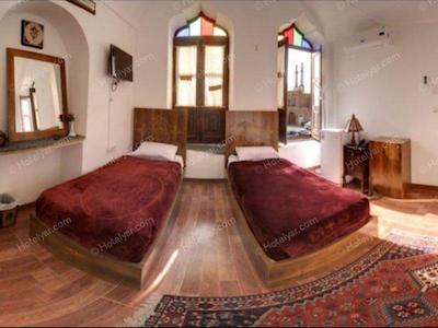 هتل فاضلی یزد