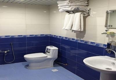 هتل فاضلی یزد