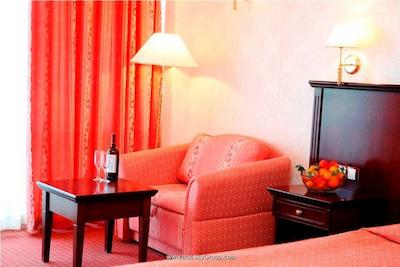 هتل گلادیولا استار