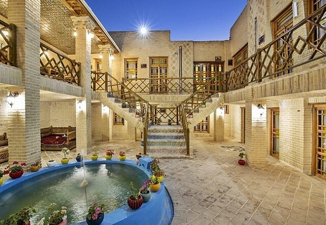 هتل سنتی ددمان زنجان