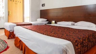 هتل پارسیان یزد