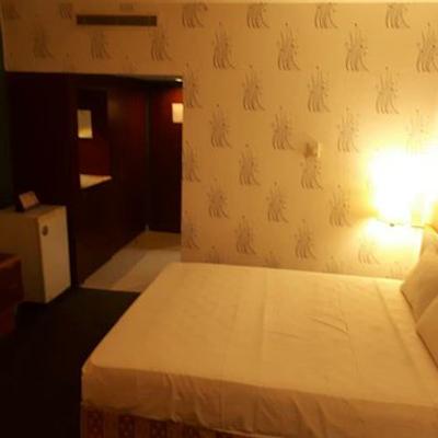 هتل پارسیان آبادان