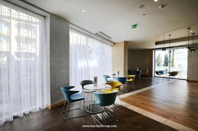 استوریا میر