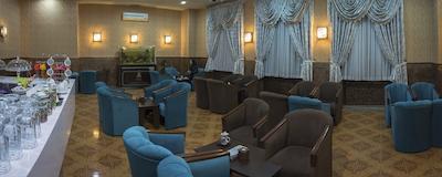 هتل پارسیان بوعلی همدان