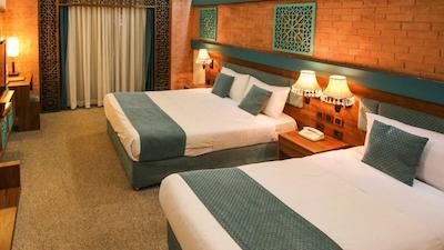 هتل پارسیان بوعلی همدان