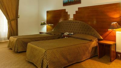 هتل کاروان یزد