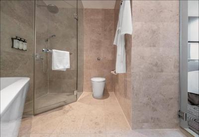 پارک هتل کلارک کوای