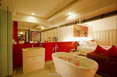 بی-لی تونگ پوکت-ام گالری کالکشن