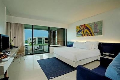 بی-لی تونگ پوکت-ام گالری کالکشن