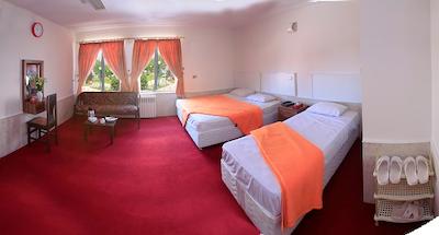 هتل ثامن مشهد