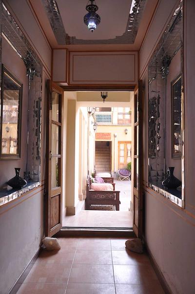 هتل سنتی طلوع خورشید اصفهان