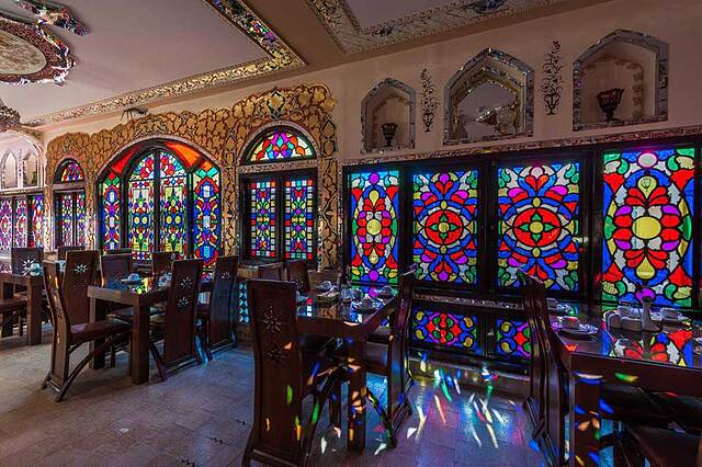 هتل سنتی طلوع خورشید اصفهان