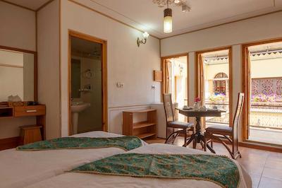 هتل سنتی طلوع خورشید اصفهان