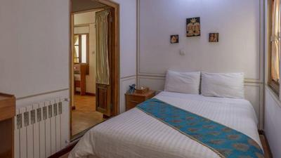 هتل سنتی طلوع خورشید اصفهان