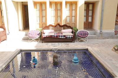 هتل سنتی طلوع خورشید اصفهان