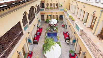 هتل سنتی طلوع خورشید اصفهان