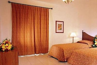 لمریدین بنی یاس اسکوئر هتل