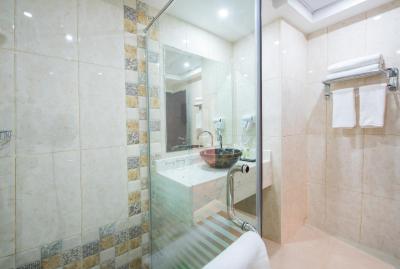 رویال تولیپ هتل