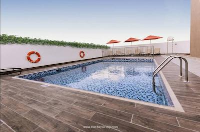 منا پلازا هتل البرشاء