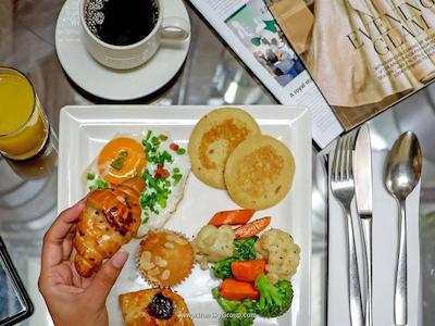 فلورا این هتل