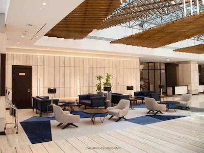 فلورا این هتل