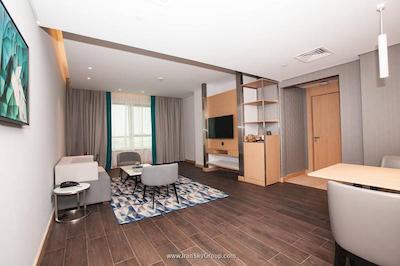 فلورا این هتل