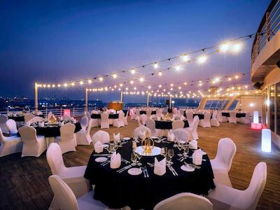 کوئین الیزابت 2