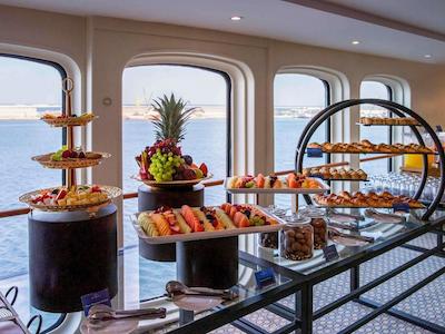 کوئین الیزابت 2